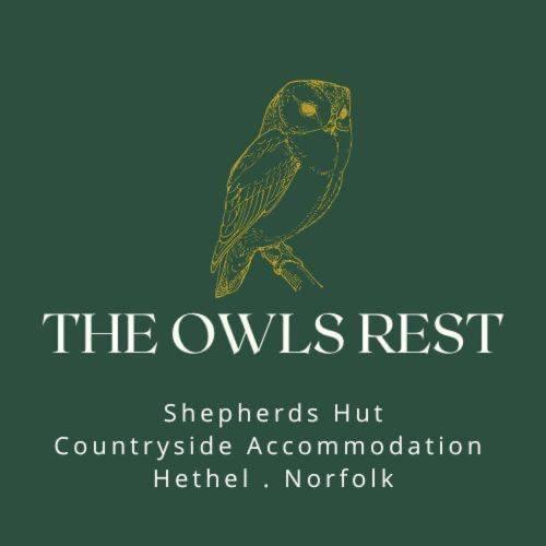 The Owls Rest Shepherds Hut Hethel Norwich Exterior foto